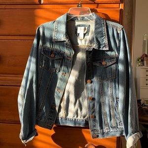 Basic denim jacket from Forever 21.